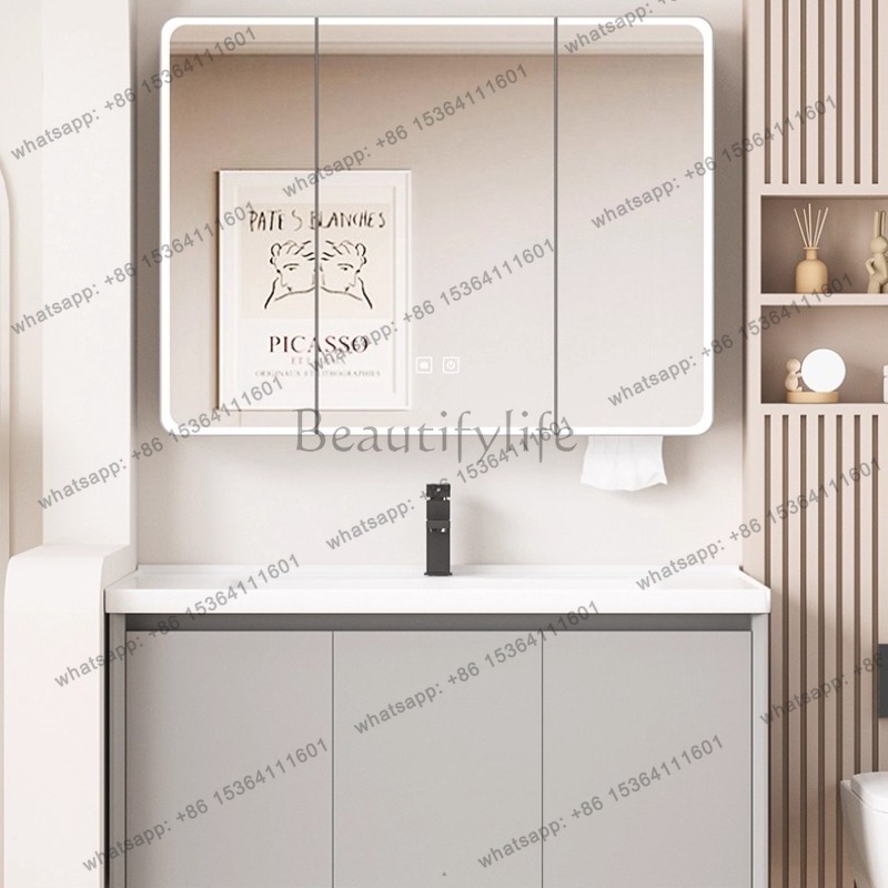 مكتب استقبال خشبي بتصميم حديث  - مراجعة Desk Setup Designer وسعره