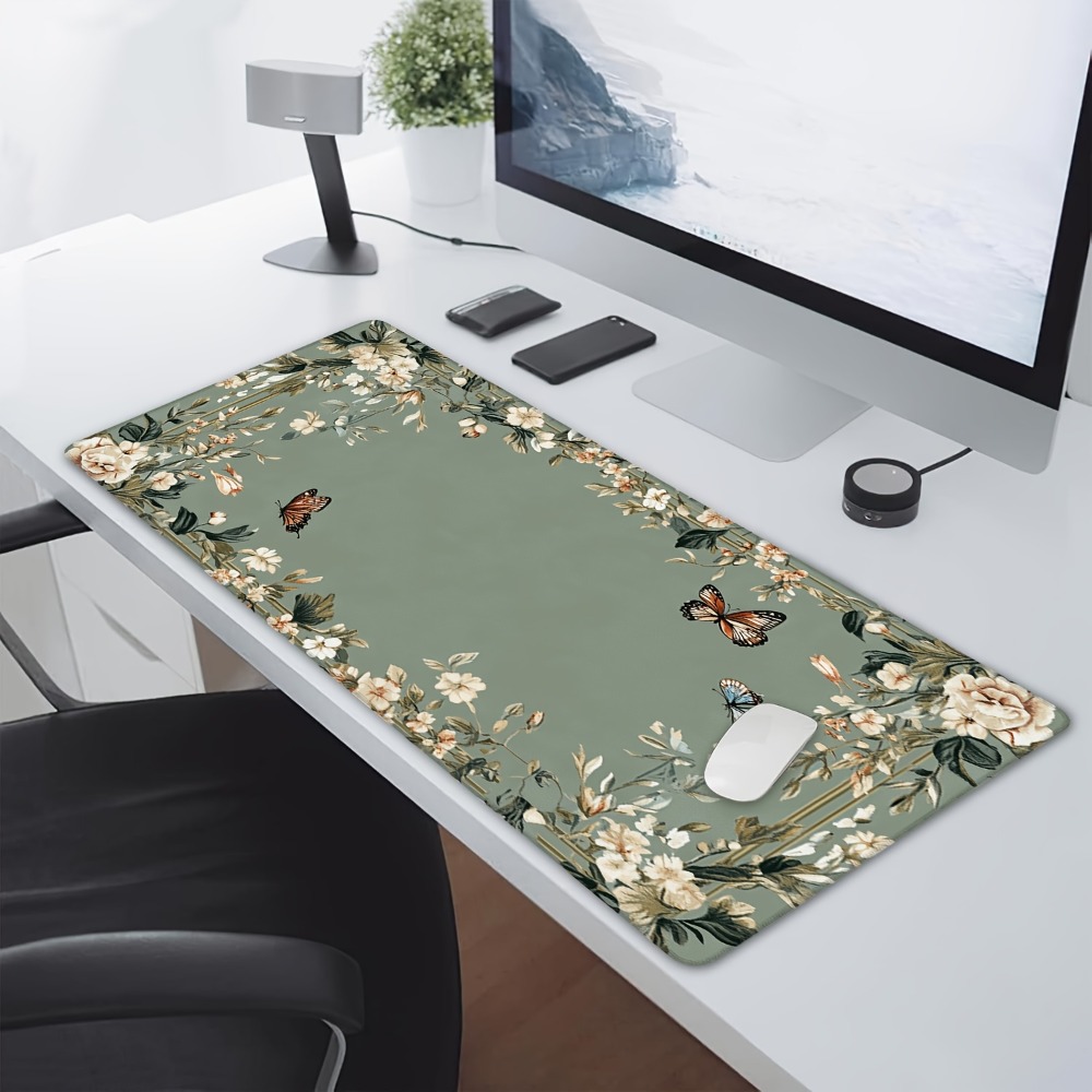 سجادة طاولة بتصميم فراشات ونقو - مراجعة Desk Setup Designer وسعره