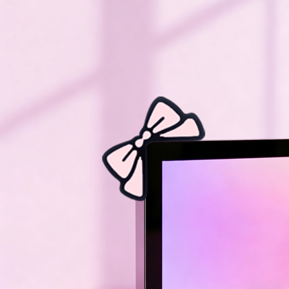 زينة شاشة لطيفة بفيونكة وردية، - مراجعة Desk Setup Monitor And Laptop وسعره