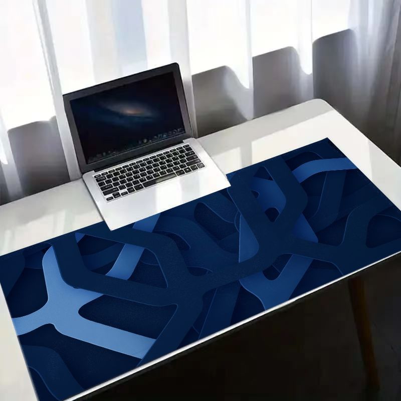 بساط مكتب فاخر بتصميم سحابة وت - مراجعة Desk Setup Ergonomics وسعره